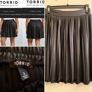 Faux Leather Pleated Skirt